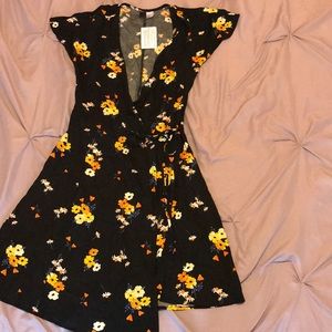 Wrap dress NWOT